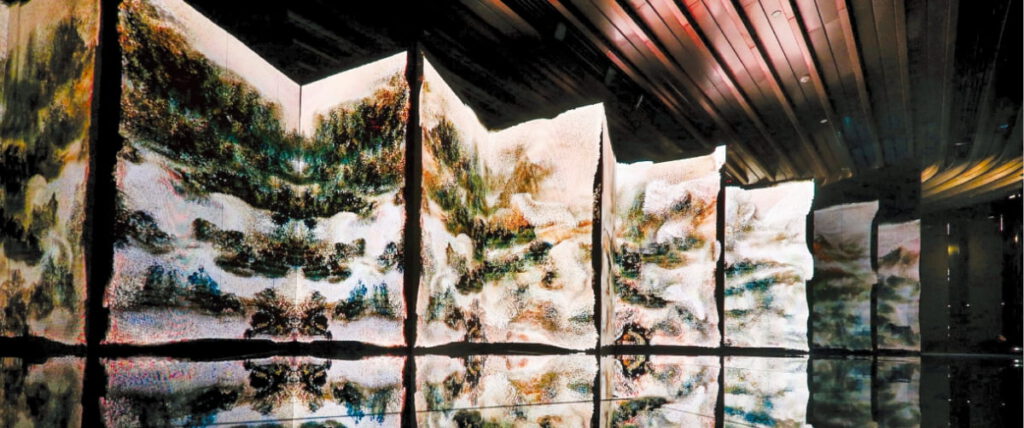 [2023.11.09]눈이 녹고 싹이 돋고 시선이 멎었다…계절이 흐르는 병풍이었다